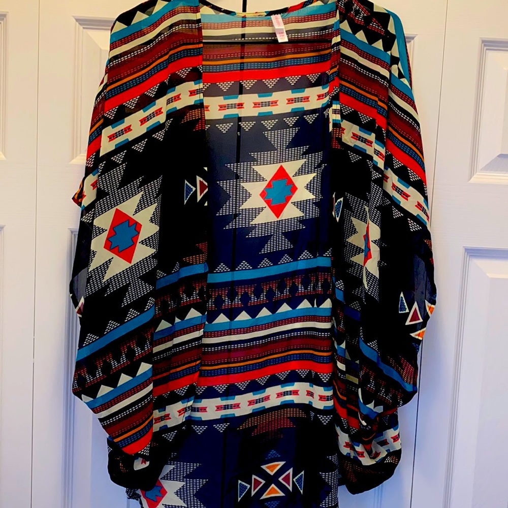 Xhilaration Aztec Wrap